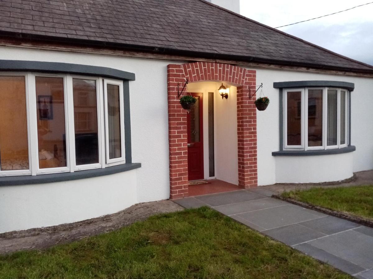 Apple Tree Cottage Rooskey Exterior photo